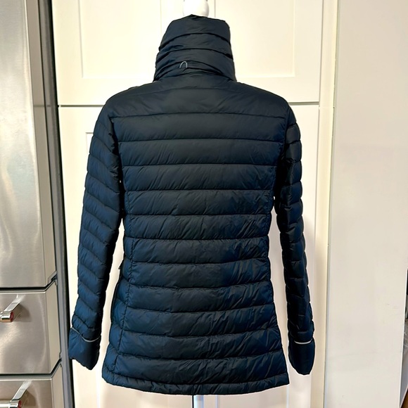 NWT Mountain Hardwear PackDown Jacket - Picture 8 of 14